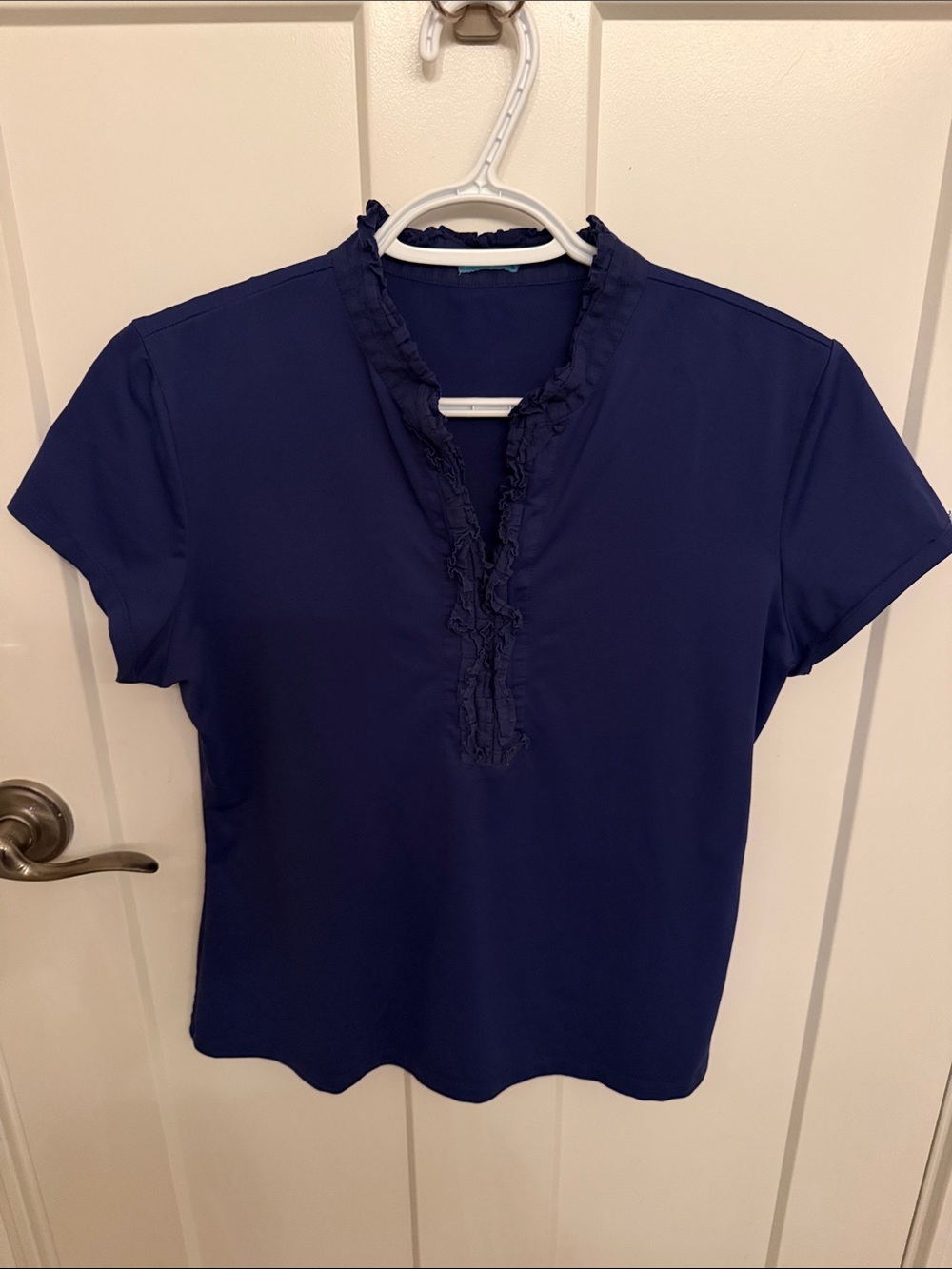J. McLaughlin Women's Blue Ruffle Neck Top, size M